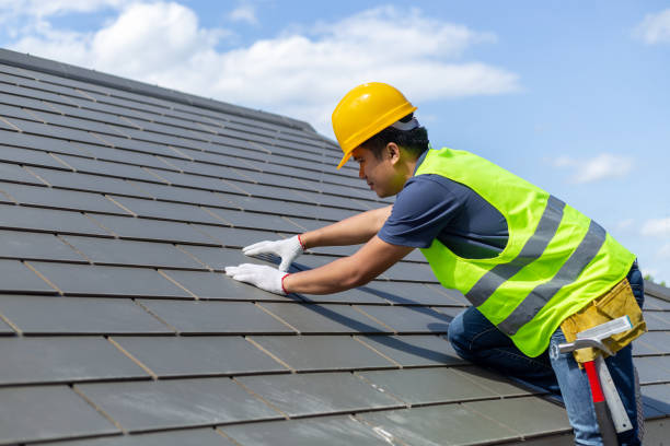 Best Best Roofing Contractors  in Hillsboro, KS